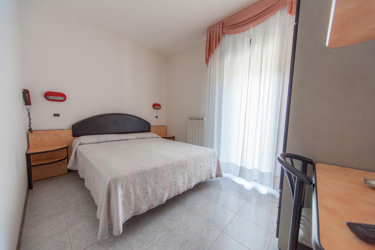 Hotel Ulisse Carpegna Eksteriør billede
