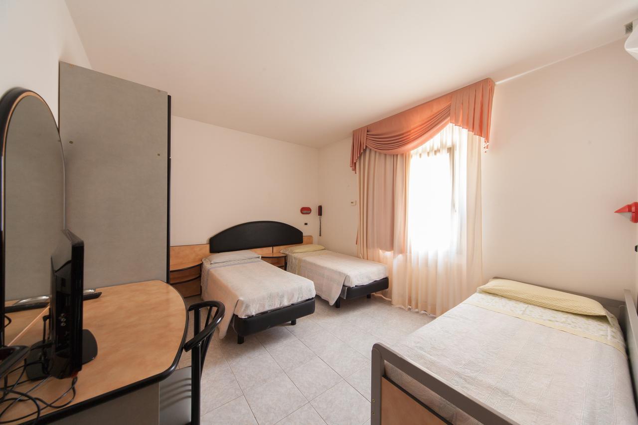Hotel Ulisse Carpegna Eksteriør billede